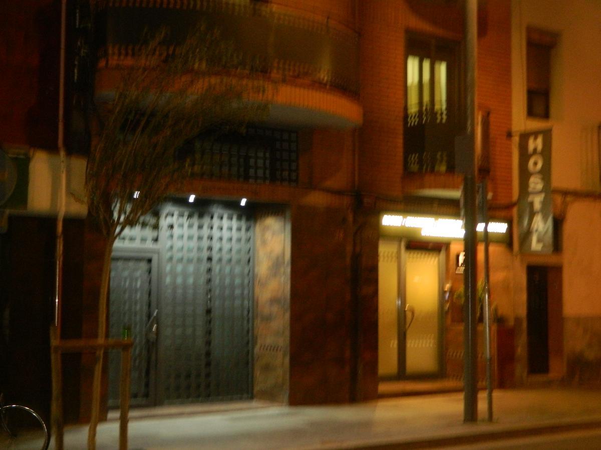 Hostal House Барселона Экстерьер фото